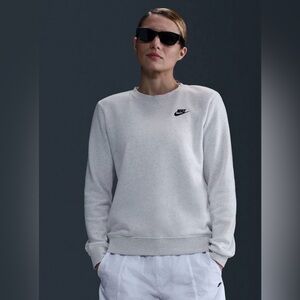 women's nike sportswear heritage bandana print crew sweatshirt